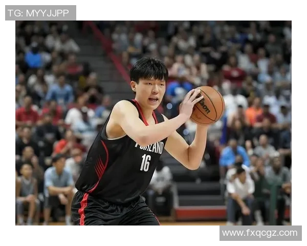 火箭队对战雷霆队周琦精彩表现视频回顾与分析